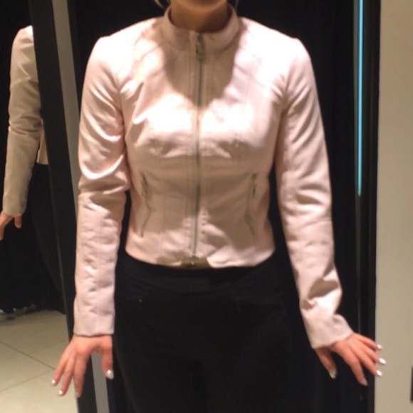 Baby Pink Cropped Leather Jacket - Picture 4 of 6